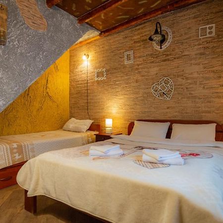 Lovely Studio In Kotor Apartment Bagian luar foto