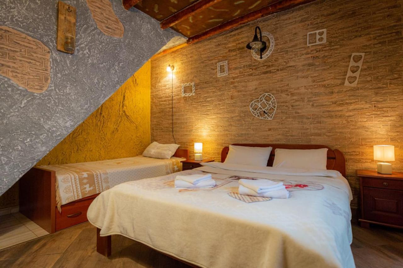 Lovely Studio In Kotor Apartment Bagian luar foto